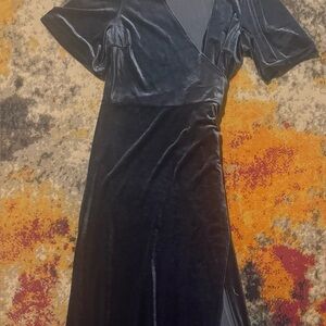 Elegant blue Velvet Dress